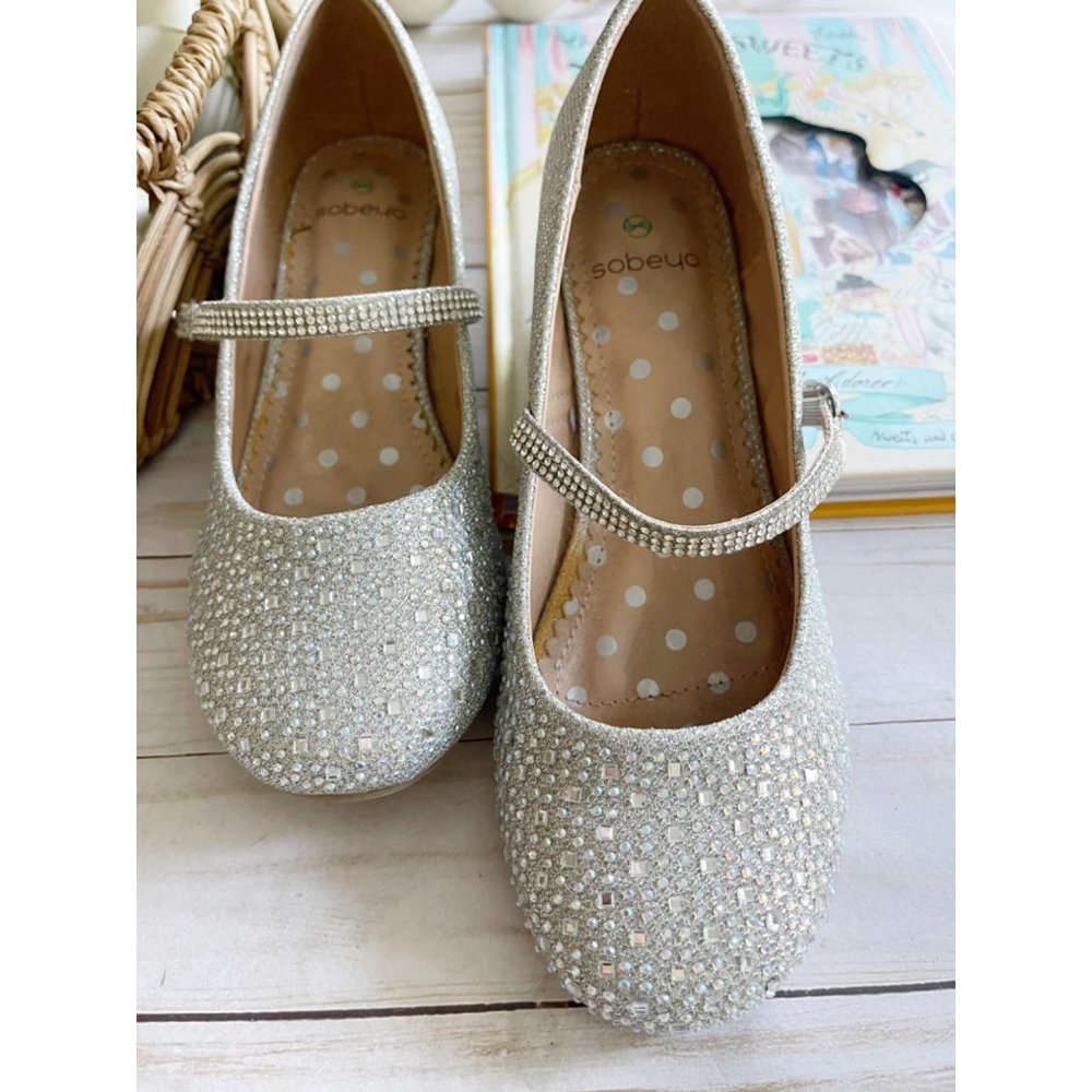 SOBEYO Mini Heel Silver Nude Shimmer Shoe Sz 5